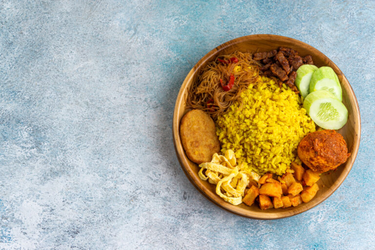bumbu instan nasi kuning