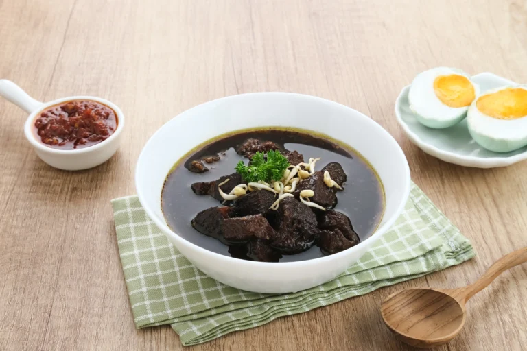 usaha hidangan lokal